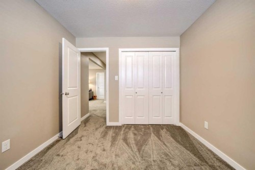 1961 Parkside Way, Coaldale, AB - Indoor Photo Showing Other Room