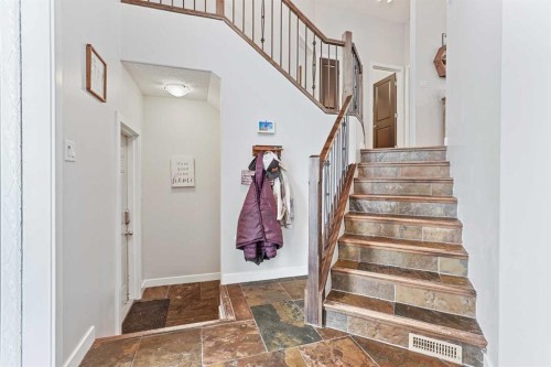 352 Tartan Circle West, Lethbridge, AB - Indoor Photo Showing Other Room