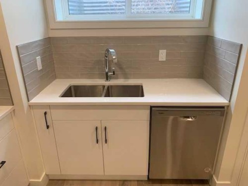 2-1151 Coalbrook Place West, Lethbridge, AB 