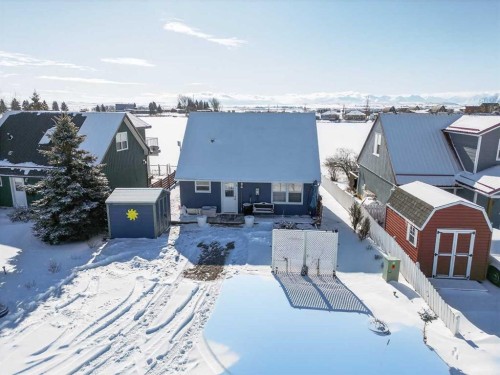 11 Mountain Vista Drive, Hill Spring, AB - Outdoor