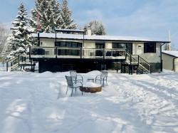 909 230 Street  Hillcrest, AB T0K 1C0