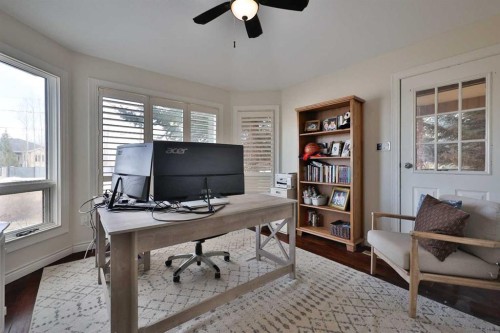 182 S 3 Street E, Magrath, AB - Indoor Photo Showing Office