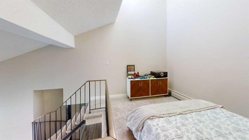 302-4210 20 Avenue South, Lethbridge, AB - Indoor Photo Showing Bedroom