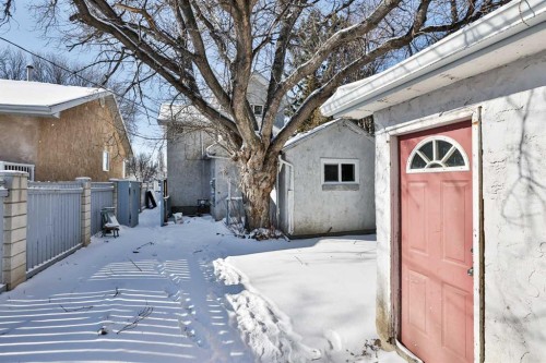 1019 7 Street North, Lethbridge, AB - Outdoor