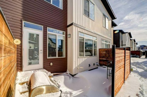 2-458 Highlands Boulevard West, Lethbridge, AB - Outdoor With Exterior