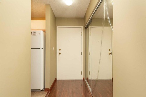103-485 Red Crow Boulevard West, Lethbridge, AB - Indoor Photo Showing Other Room