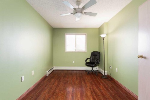 103-485 Red Crow Boulevard West, Lethbridge, AB - Indoor Photo Showing Other Room