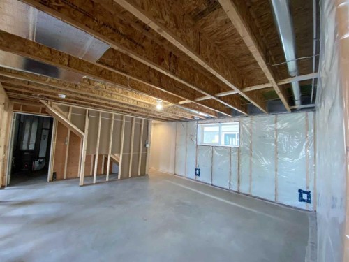 4229 57 Street, Taber, AB - Indoor Photo Showing Basement