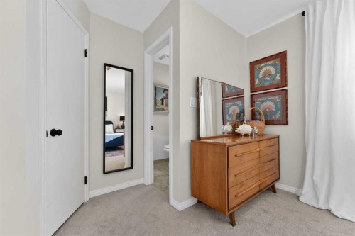 39 Wildwood Crescent West, Lethbridge, AB - Indoor