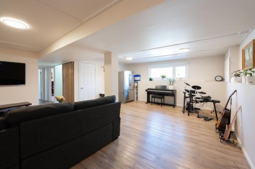 167 Chippewa Crescent West, Lethbridge, AB - Indoor