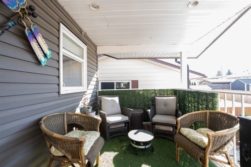 167 Chippewa Crescent West, Lethbridge, AB - Outdoor With Deck Patio Veranda With Exterior