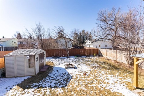 167 Chippewa Crescent West, Lethbridge, AB - Outdoor