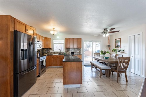 167 Chippewa Crescent West, Lethbridge, AB - Indoor