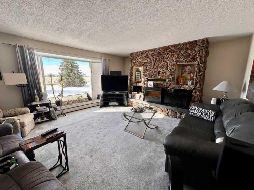 212072 Twp Rd 9-4, Rural Lethbridge County, AB 