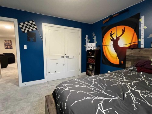 642 Moonlight Lane West, Lethbridge, AB - Indoor Photo Showing Bedroom