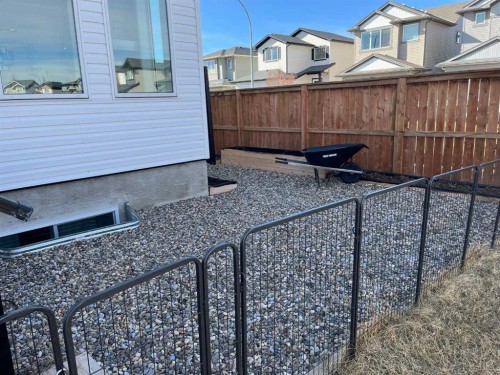 642 Moonlight Lane West, Lethbridge, AB - Outdoor