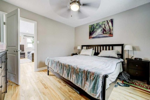 1112 17 Street South, Lethbridge, AB - Indoor Photo Showing Bedroom
