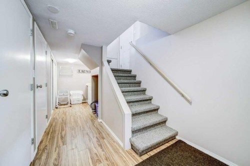 1112 17 Street South, Lethbridge, AB - Indoor Photo Showing Other Room