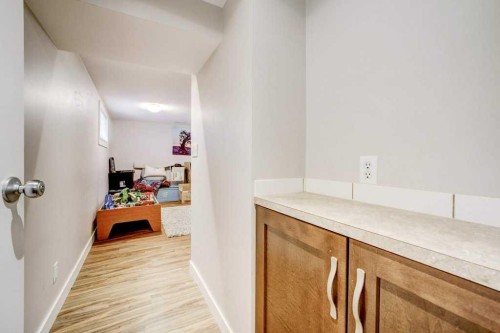 1112 17 Street South, Lethbridge, AB - Indoor Photo Showing Other Room