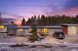 7705 24 Avenue  Coleman, AB T0K 0M0