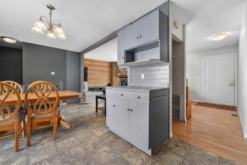 7705 24 Avenue, Coleman, AB - Indoor Photo Showing Kitchen