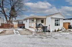 Unit 88-5301 2nd Street  Coalhurst, AB T0L 0V0