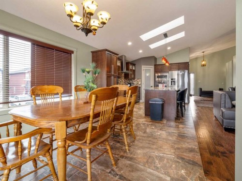 128 Sixmile Common South, Lethbridge, AB - Indoor Photo Showing Dining Room