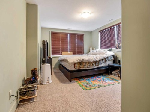 128 Sixmile Common South, Lethbridge, AB - Indoor Photo Showing Bedroom