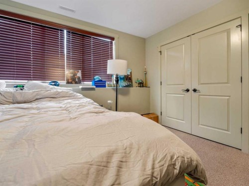 128 Sixmile Common South, Lethbridge, AB - Indoor Photo Showing Bedroom