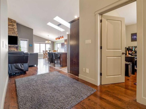 128 Sixmile Common South, Lethbridge, AB - Indoor Photo Showing Other Room