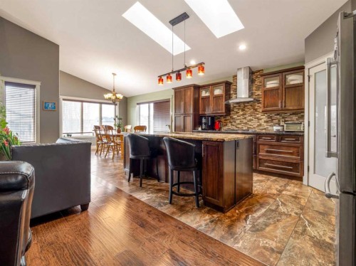 128 Sixmile Common South, Lethbridge, AB - Indoor Photo Showing Kitchen With Upgraded Kitchen