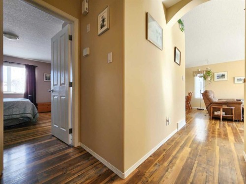 52 Squamish Crescent West, Lethbridge, AB - Indoor