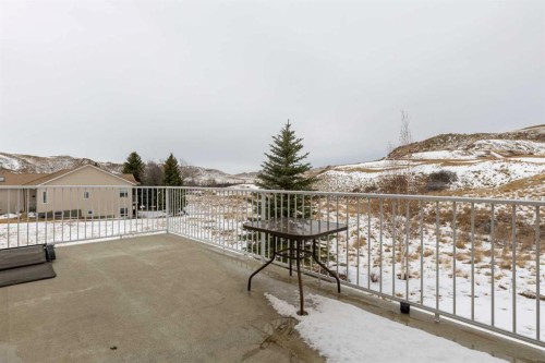 4-369 Canyon Boulevard West, Lethbridge, AB - Outdoor