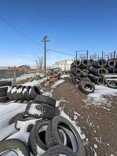 Unit 1-1621 Highway Avenue Se, Redcliff, AB 