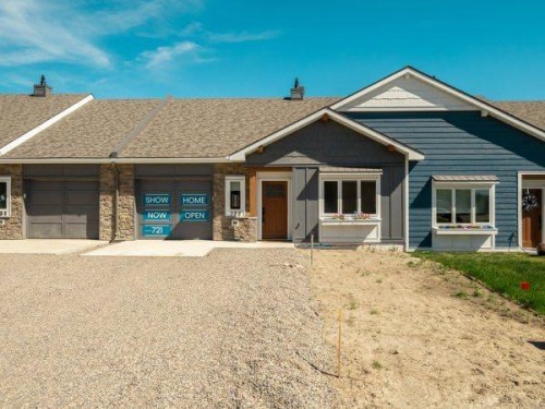 721 7 Avenue WEST Cardston, AB T0K 0K0