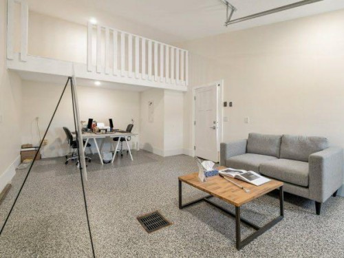 721 7 Avenue West, Cardston, AB - Indoor