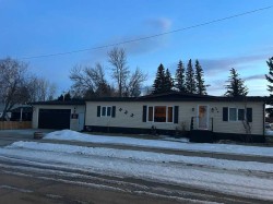 104 4 Avenue NE Milk River, AB T0K 1M0