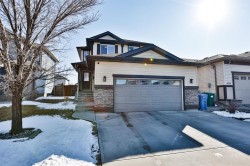 437 Twinriver Road WEST Lethbridge, AB T1J 3Y9