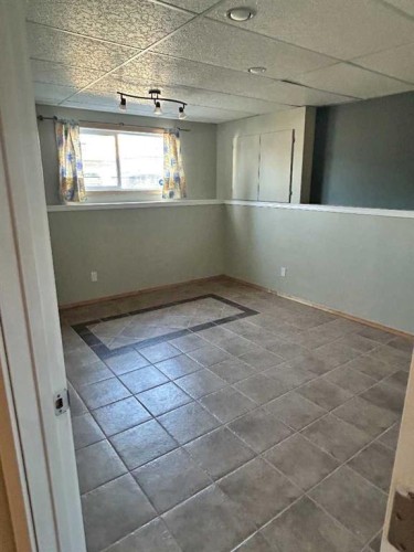 19 Rivergreen Road West, Lethbridge, AB 