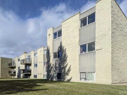 16-1619 Scenic Heights SOUTH Lethbridge, AB T1K 1N4