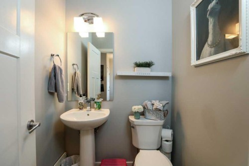 502 Bluebell Lane West, Lethbridge, AB - Indoor Photo Showing Bathroom