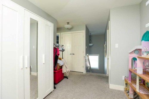 502 Bluebell Lane West, Lethbridge, AB - Indoor Photo Showing Other Room