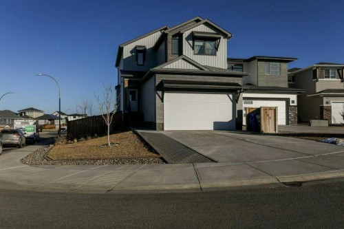 502 Bluebell Lane West, Lethbridge, AB - Outdoor With Facade