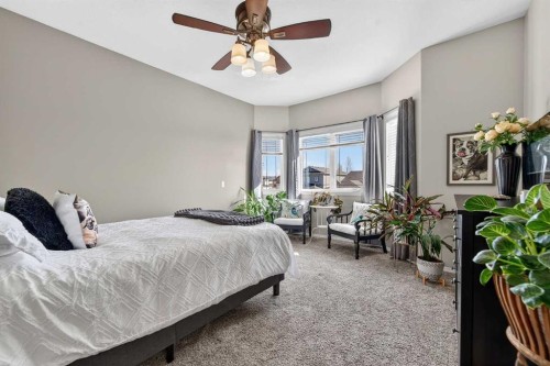 210 Firelight Crescent West, Lethbridge, AB - Indoor Photo Showing Bedroom