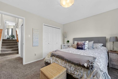 210 Firelight Crescent West, Lethbridge, AB - Indoor Photo Showing Bedroom