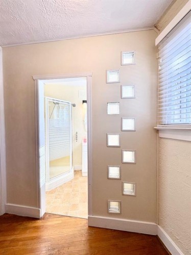 1407 4 Avenue South, Lethbridge, AB - Indoor Photo Showing Other Room