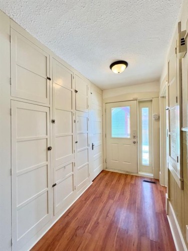 1407 4 Avenue South, Lethbridge, AB - Indoor Photo Showing Other Room