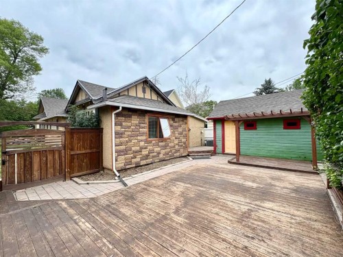 1407 4 Avenue South, Lethbridge, AB - Outdoor