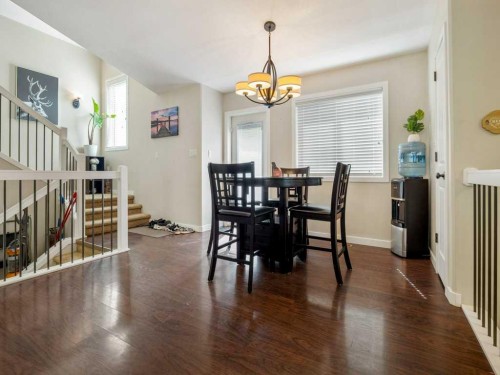 461 Lynx Terrace North, Lethbridge, AB - Indoor Photo Showing Dining Room