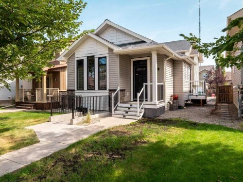 461 Lynx Terrace North, Lethbridge, AB - Outdoor With Deck Patio Veranda With Facade